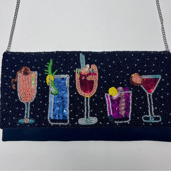 ⭐️ SOLD OUT ⭐️ Cocktail Beaded Bag NWT TikTok Instagram Viral - Picture 3 of 12